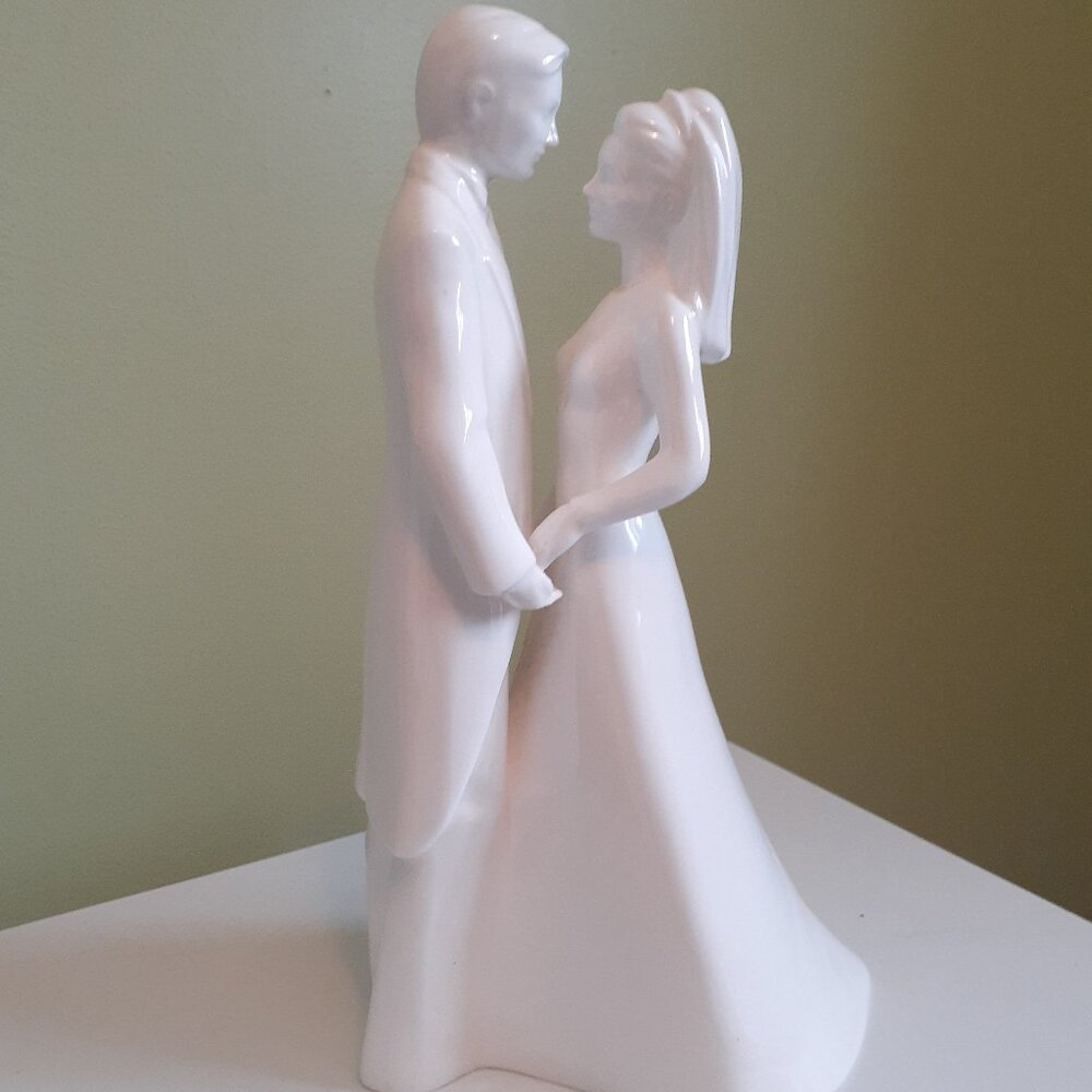 "With This Ring" Moments by Coalport sculpture Fine Bone China England